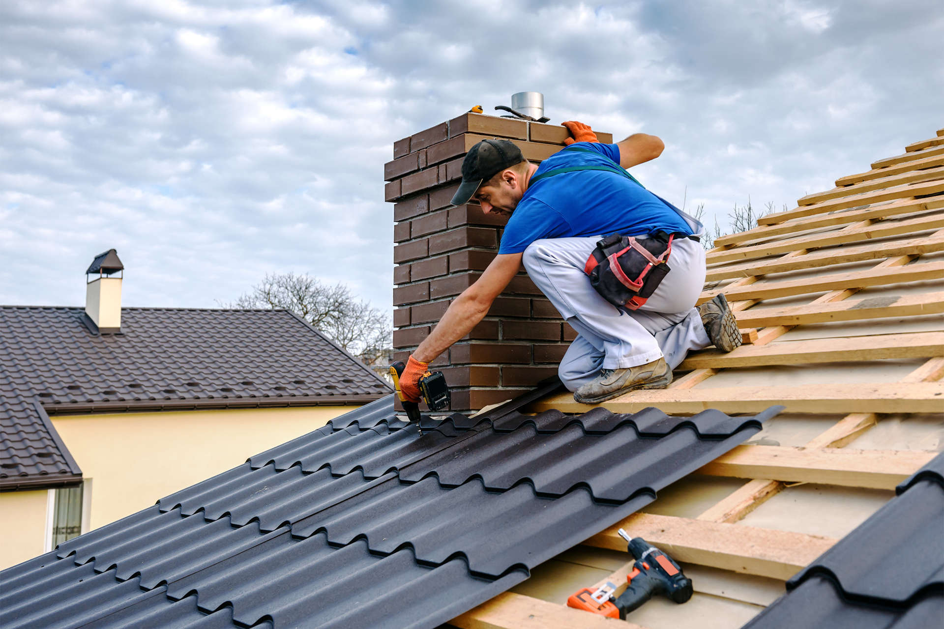 Best Roofing Services in Indianapolis: Why Choose Our Roofers?