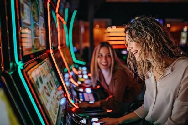 The Future of Slots: Virtual Reality and Augmented Reality Gaming